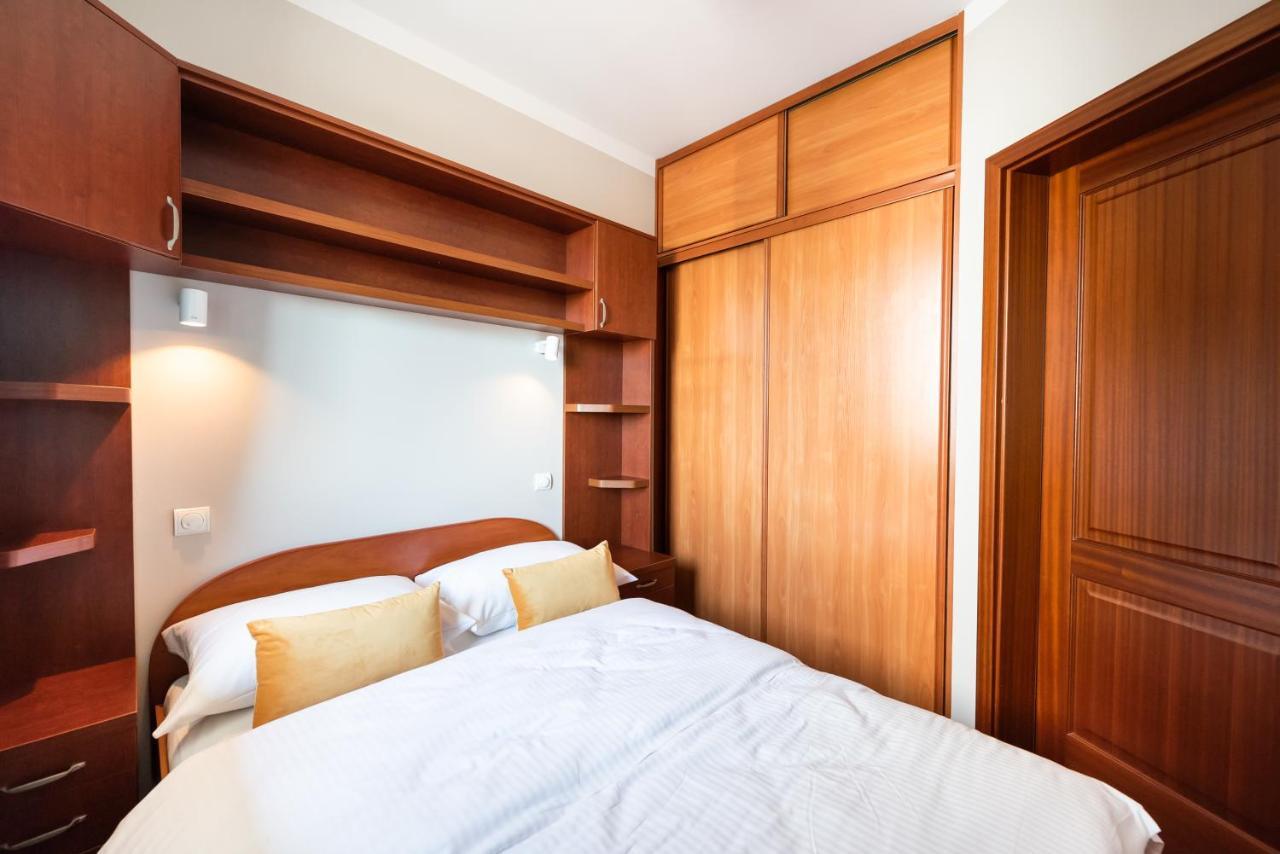 Metro Wilanowska Homely Apartment Warszawa Eksteriør bilde