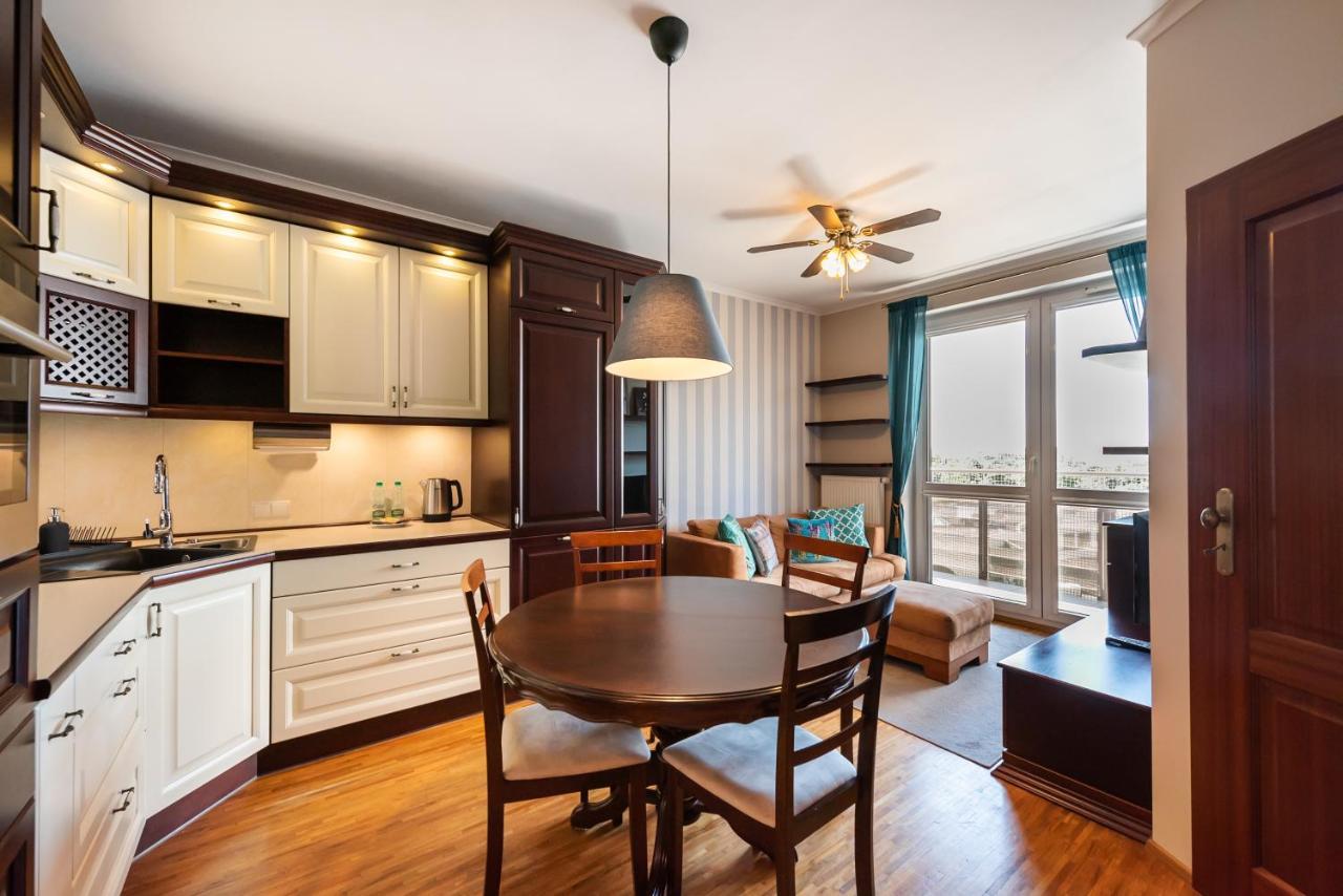 Metro Wilanowska Homely Apartment Warszawa Eksteriør bilde